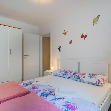 קרס Apartman Antonija מראה חיצוני תמונה